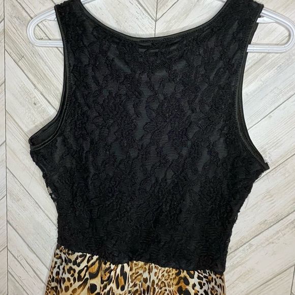 Andrea missy leopard print handkerchief hem dress - Picture 5 of 6